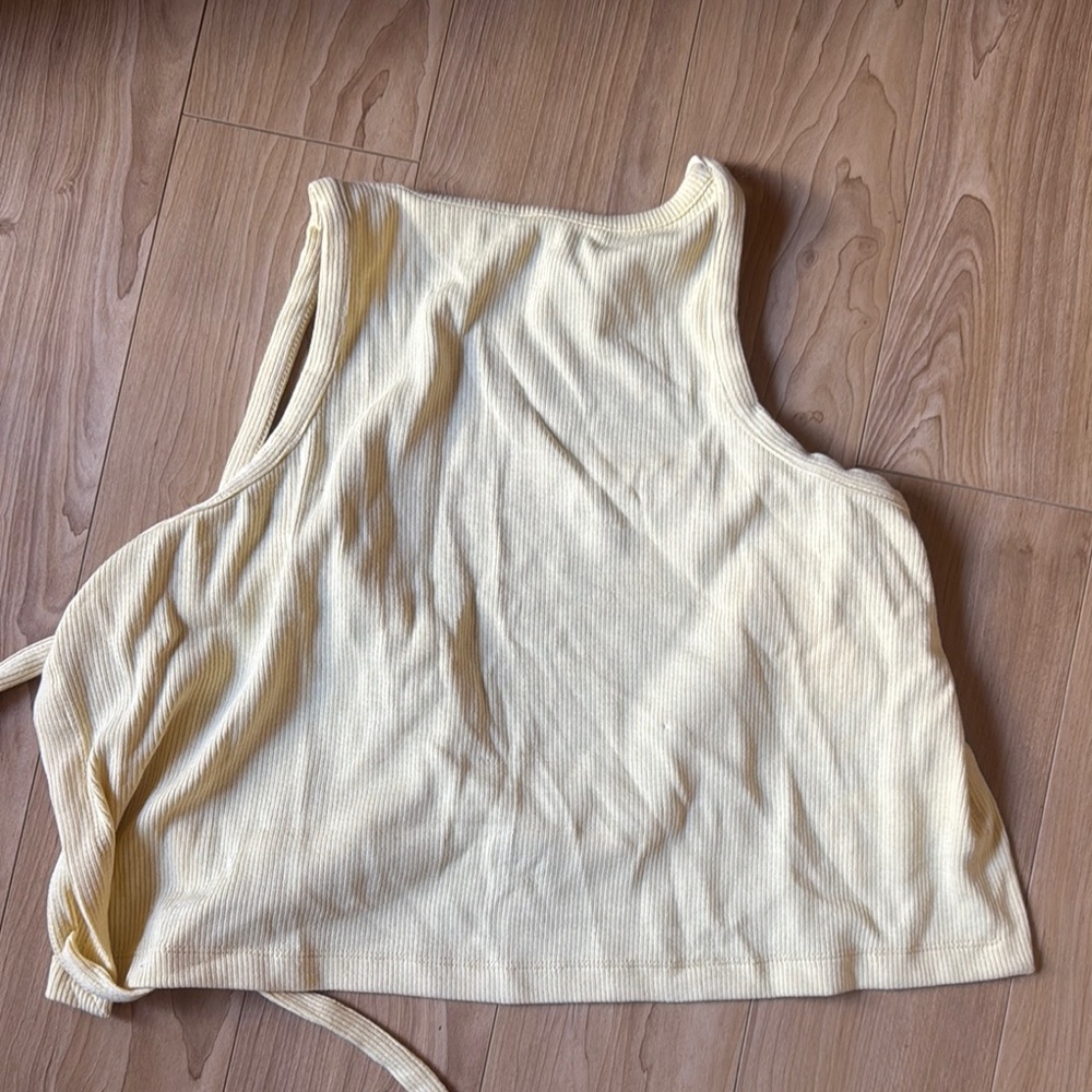 Kookai paris top in sunlight